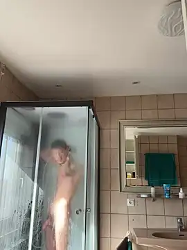 Snapshot of xy_monkeyBigCock chatting on March 18, 2025, 8:39 am xy monkeyBigCock online show from March 18, 2025, 8:39 am