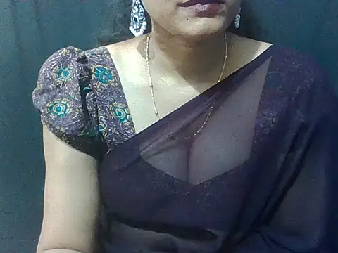 Snapshot of sugandha_bhabhi chatting on May 7, 2026, 4:54 pm sugandha bhabhi online show from May 7, 2026, 4:54 pm