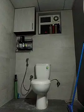 Snapshot of freakydesi chatting on February 27, 2025, 2:21 pm freakydesi online show from February 27, 2025, 2:21 pm