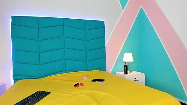 Snapshot of Emilly_wilson_ chatting on March 18, 2025, 11:55 am Emilly wilson online show from March 18, 2025, 11:55 am