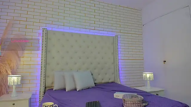 Snapshot of Emilly_wilson_ chatting on October 10, 2025, 11:55 am Emilly wilson online show from October 10, 2025, 11:55 am