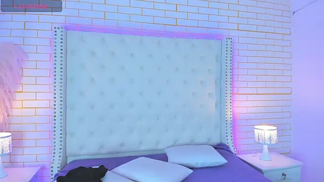 Snapshot of Emilly_wilson_ chatting on October 11, 2025, 11:55 am Emilly wilson online show from October 11, 2025, 11:55 am