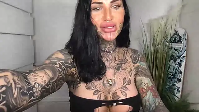 Peaches and the Cream online show from February 19, 2026, 2:14 pm