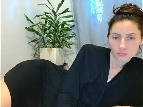 Snapshot of Irina9793 chatting on May 29, 2026, 5:19 pm Irina9793 online show from May 29, 2026, 5:19 pm