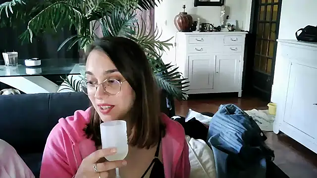 Snapshot of _little_blake chatting on October 27, 2025, 9:43 am little blake online show from October 27, 2025, 9:43 am