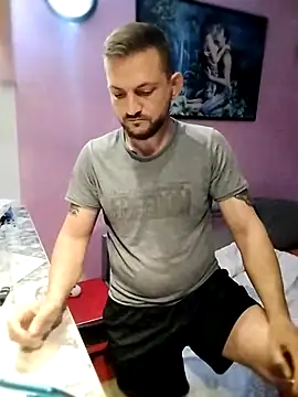 iurinicola online show from March 31, 2026, 9:39 pm