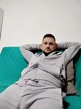 iurinicola online show from March 8, 2026, 6:33 pm