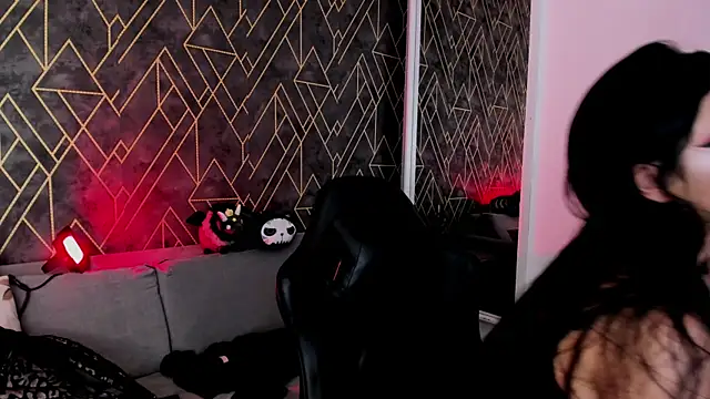 Snapshot of Tahara_Romanov chatting on November 29, 2025, 5:24 pm Tahara Romanov online show from November 29, 2025, 5:24 pm