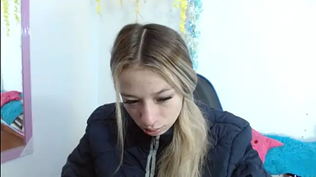 Snapshot of hannah_026 chatting on November 6, 2025, 10:30 am hannah 026 online show from November 6, 2025, 10:30 am