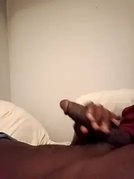 menzix96 online show from March 18, 2025, 4:50 pm