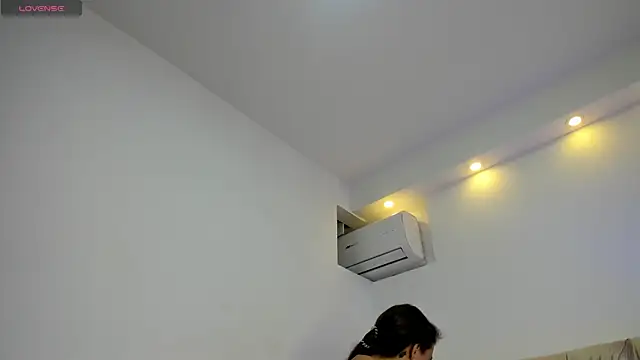 Snapshot of ArianaaGrace chatting on June 27, 2026, 12:55 pm ArianaaGrace online show from June 27, 2026, 12:55 pm