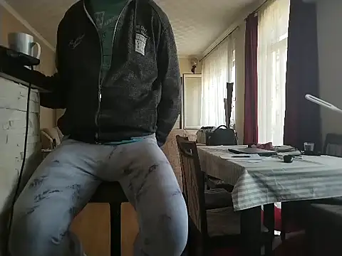 Snajperbaba online show from April 19, 2026, 4:08 pm