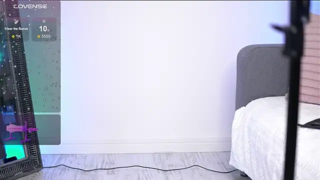 SophiaPotts online show from March 27, 2026, 8:26 am