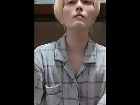 mgnhiroyuki online show from March 25, 2026, 3:55 pm