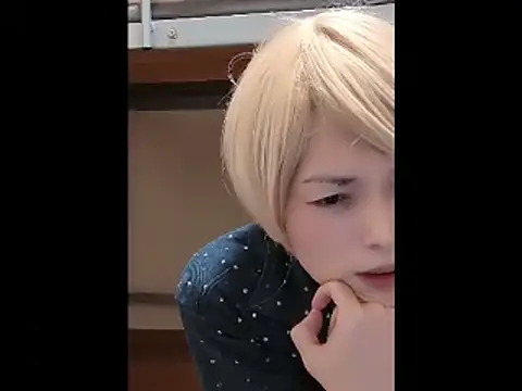 Snapshot of mgnhiroyuki chatting on November 25, 2025, 5:13 pm mgnhiroyuki online show from November 25, 2025, 5:13 pm