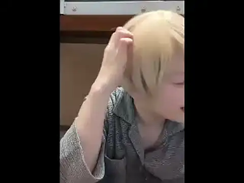 Snapshot of mgnhiroyuki chatting on November 10, 2025, 8:41 am mgnhiroyuki online show from November 10, 2025, 8:41 am