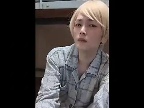 Snapshot of mgnhiroyuki chatting on November 17, 2025, 9:02 am mgnhiroyuki online show from November 17, 2025, 9:02 am