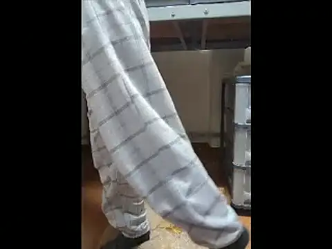 mgnhiroyuki online show from March 16, 2026, 3:58 am