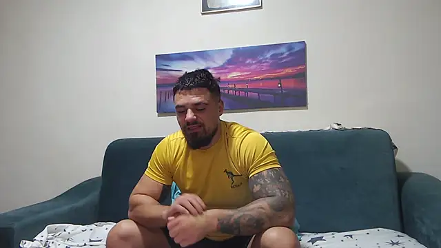 Snapshot of Tiberius_hunk chatting on October 16, 2025, 3:15 am Tiberius hunk online show from October 16, 2025, 3:15 am