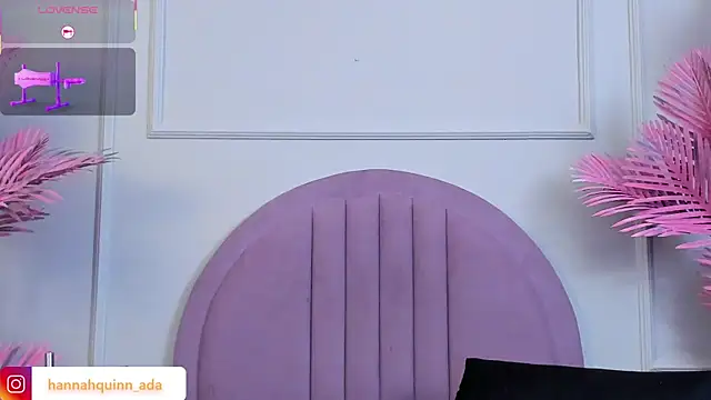 Snapshot of Hanaahquinn chatting on December 3, 2025, 12:04 pm Hanaahquinn online show from December 3, 2025, 12:04 pm