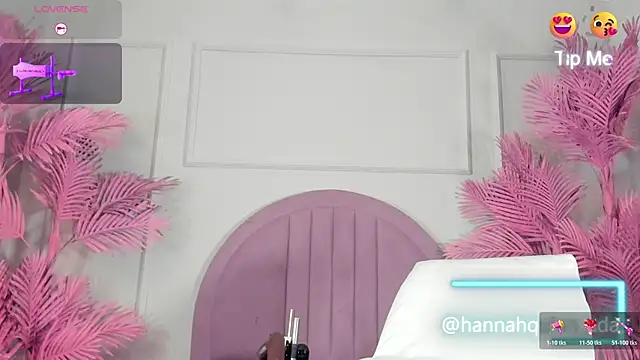 Hanaahquinn online show from February 5, 2026, 11:39 am