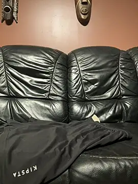 kikioonilo online show from January 12, 2026, 4:36 pm