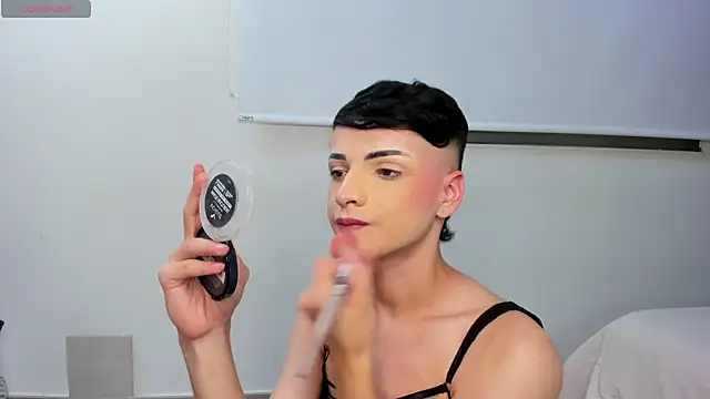 Snapshot of Dylan_Turnerr chatting on March 7, 2025, 9:48 pm Dylan Turnerr online show from March 7, 2025, 9:48 pm