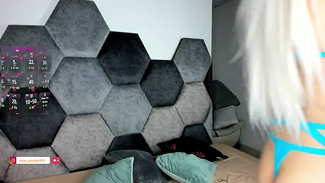 Snapshot of Dylan_Turnerr chatting on September 10, 2025, 8:41 pm Dylan Turnerr online show from September 10, 2025, 8:41 pm