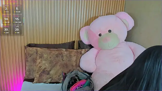 AlexiaAbbey online show from December 4, 2025, 7:13 pm