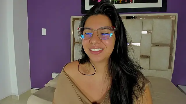 emilyy cooperr online show from March 5, 2026, 12:13 pm