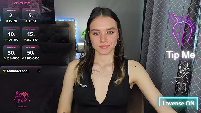 EmelyMason online show from February 3, 2026, 7:35 am