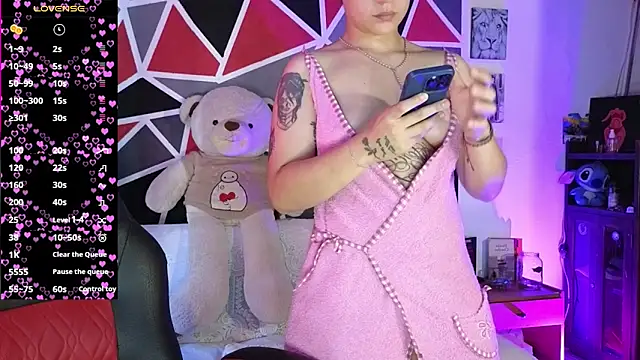 demimoore222 online show from February 26, 2026, 4:18 pm