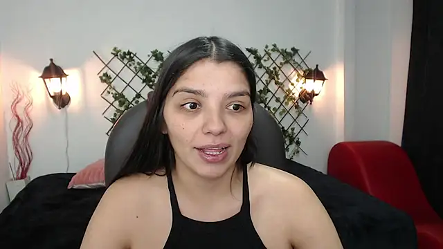 Snapshot of issa__nassar chatting on October 6, 2025, 4:41 pm issa nassar online show from October 6, 2025, 4:41 pm