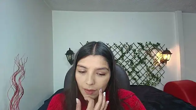 Snapshot of issa__nassar chatting on November 21, 2025, 2:16 pm issa nassar online show from November 21, 2025, 2:16 pm