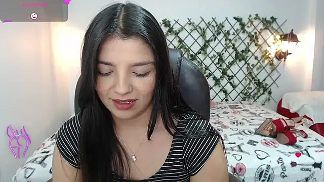 Snapshot of issa__nassar chatting on October 1, 2025, 1:37 pm issa nassar online show from October 1, 2025, 1:37 pm