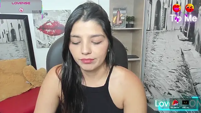 Snapshot of issa__nassar chatting on November 4, 2025, 2:21 pm issa nassar online show from November 4, 2025, 2:21 pm