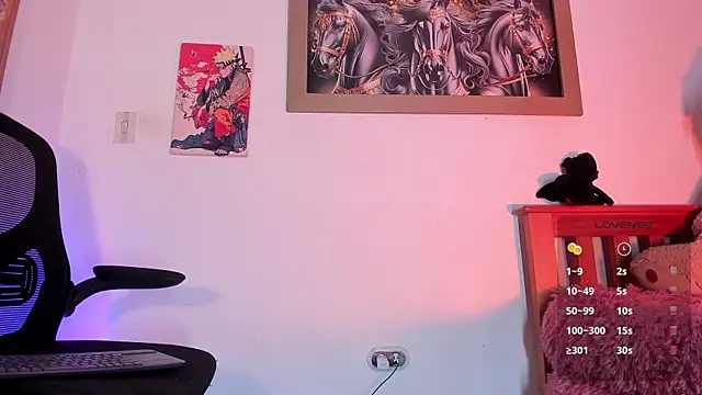 CRAZY-BOY99 online show from April 21, 2026, 8:43 am