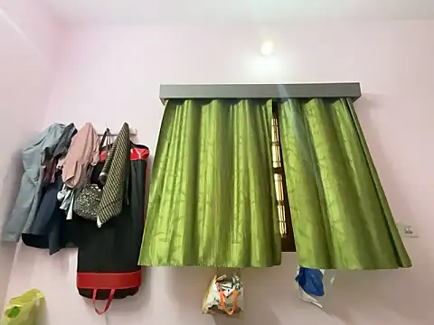 tantric ind online show from September 23, 2025, 4:52 am