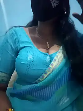 Snapshot of Sexyradha_ chatting on February 24, 2026, 4:30 pm Sexyradha online show from February 24, 2026, 4:30 pm