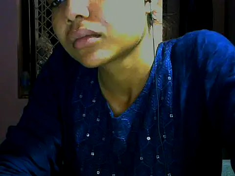 mayra89 online show from October 15, 2025, 1:37 am