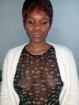 Missvixen81 online show from May 20, 2026, 4:53 am