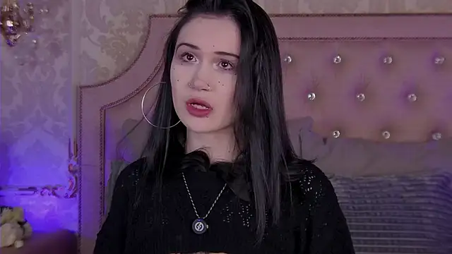 HeatherSweet  online show from March 23, 2026, 5:46 pm