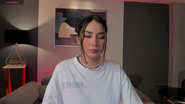 MaddisonCollins online show from December 14, 2025, 11:05 am