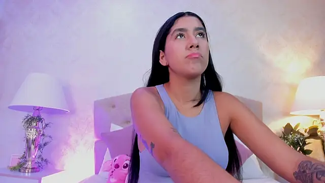 Mia Montess online show from June 30, 2026, 12:38 pm