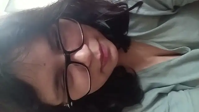 Maferyale online show from February 4, 2026, 3:29 pm