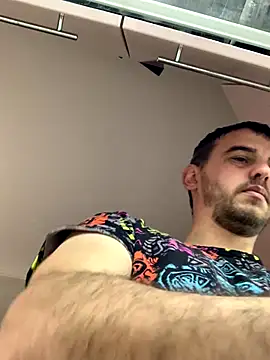 Maxpeins online show from December 15, 2025, 11:05 am