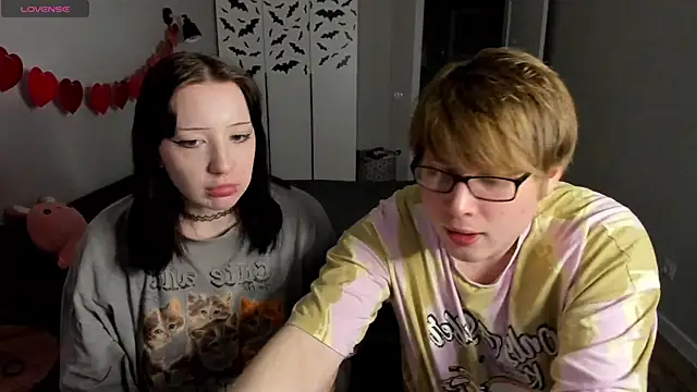 Snapshot of JayMollyy chatting on April 14, 2026, 4:56 pm JayMollyy online show from April 14, 2026, 4:56 pm