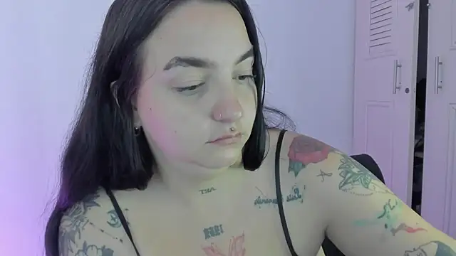 Celestte online show from October 5, 2025, 4:31 pm