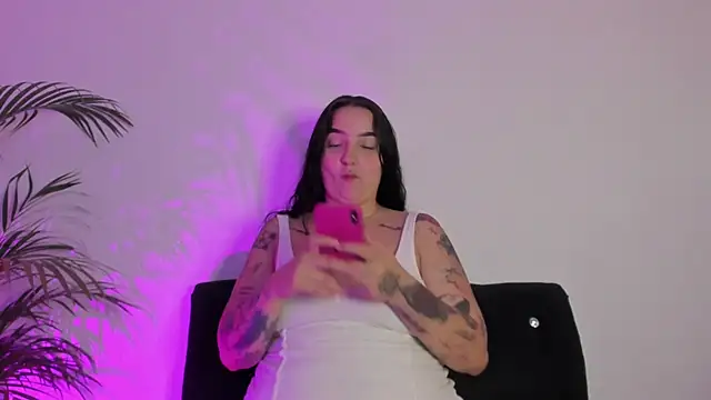 Celestte online show from September 11, 2025, 12:32 am