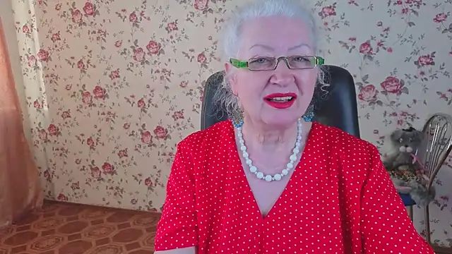 Maya Mayflower online show from April 7, 2026, 3:19 am